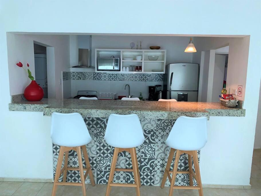 איסלה מוחרס Ar Ocean View Apartments מראה חיצוני תמונה